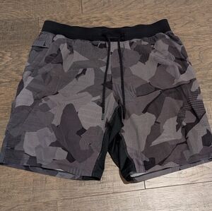 Lululemon Men's XL T.H.E. (Train Hot Everyday) Short 9" Linerless version.